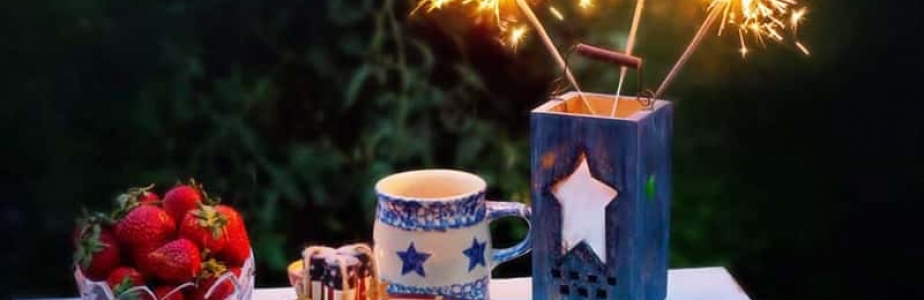 sparklers lit on decorative table